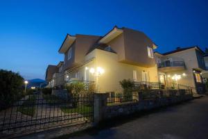 Remvi Hotel - Apartments Messinia Greece