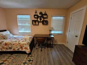 Elegant 2-bedroom pet-friendly villa w 2 parking spaces