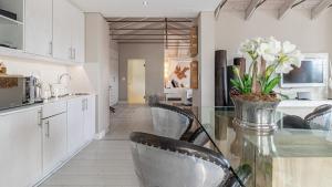 Penthouse Suite with Sea View room in The Glen Boutique Hotel & Spa