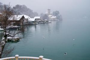 Maisons de vacances Feet in the water! : photos des chambres