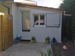 Petite habitation meublée