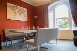 Period House Entire Upstairs Flat