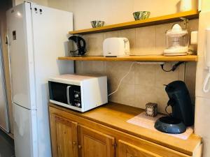 Ô coeur de Sète - T2 climatisé avec terrasse - 2 **