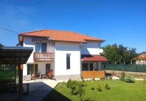 Villa "Old Station" - Simeonowez