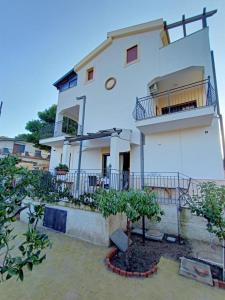 B&B Villa Sara Falconara