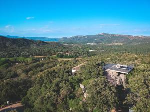 Sejours chez l'habitant Sublime vue sur mer et montagne : photos des chambres