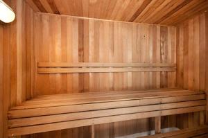 Quarterdeck Apartments