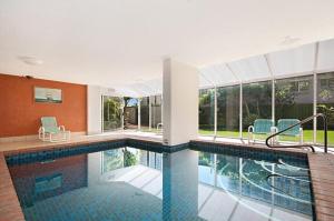 Quarterdeck Apartments