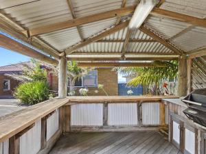 Penguin Head Retreat