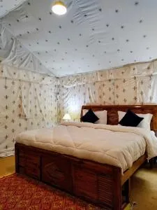 Omya Forest Camps - Malotha