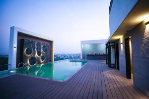 Regenta Central Udaipur, Court Circle