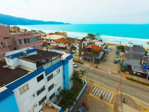 202 Apartamento com vista em Bombas