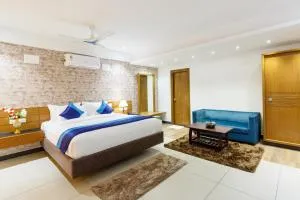 Royal Ace Boutique Hotel - Settahalasūr
