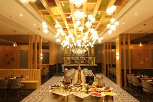 Regenta Central Udaipur, Court Circle