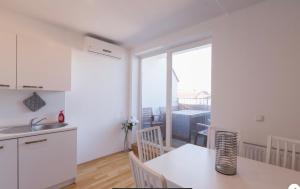 Sunny Penthouse l DG114