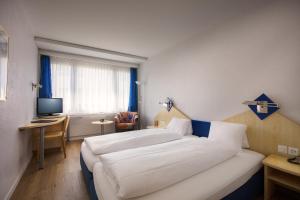 Multiple Bed Room Comfort room in Hotel Blumenstein