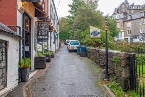 Premium 2 Bed Apt 1st floor sleeps 4 adults in Oban town