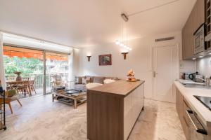 Brand new 2 bedrooms 3min walk to the Croisette