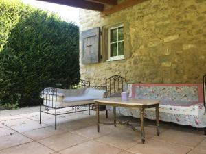 Maisons de vacances Prieure St Jean a Autichamp : photos des chambres