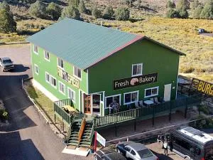 Bryce Sunset Inn - 潘圭奇