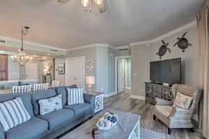 The Beachcomber Escape with Club Amenities!