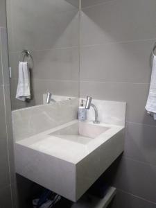 casa letic. praia Indaia