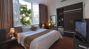 Phòng Giường Đôi/2 Giường Đơn Nhìn Ra Thành Phố (Double or Twin Room with City View)