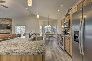 Pagosa Springs Retreat about 6 Miles to Hot Springs!