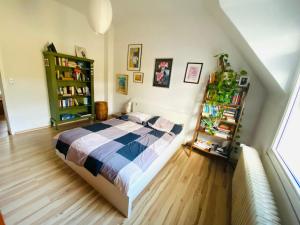 Hannover List 2 bedroom home away from home