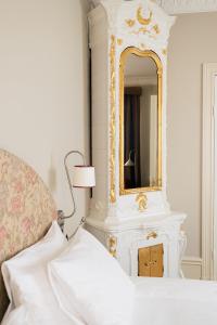 Junior King Suite room in Hotel Ruth; BW Premier Collection