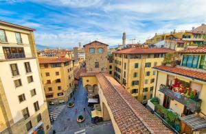 Piazza Mentana, 7, 50122 Florence, Italy.