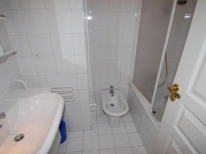 Coquet 2P avec 2 balcons, clim, parking et Wi-Fi gratuit, en plein centre de Menton - FR-1-196-157