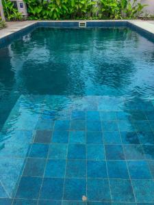 Casa com 4 suítes em Jurerê Internacional