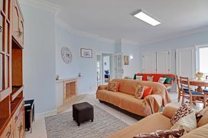 Vilamoura Main Avenue by Homing