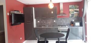 Appartements Studio meuble 27m2 - Entree privee : Appartement 1 Chambre