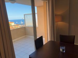 Appartements Seaspray 1 Bedroom, Monaco, Sea View : photos des chambres