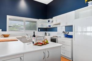 Tru Blu - Enjoy Sweeping 180 Degree Views of Gracetown in this Modern Family Beach House