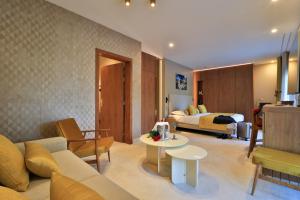 Hotels Hostellerie La Farandole : Chambre Deluxe