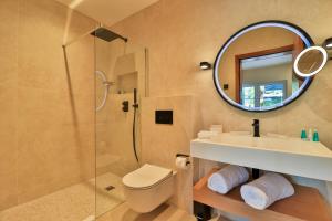 Hotels Hostellerie La Farandole : photos des chambres
