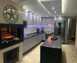 Triplex pé na areia