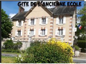 Maisons de vacances Gite Sasnieres, 3 pieces, 4 personnes - FR-1-491-53 : photos des chambres