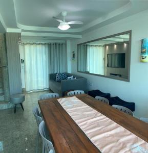 Triplex pé na areia