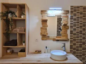 Appartements Magnifique appartement neuf au centre d'Istres : photos des chambres