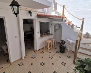 Algarve house, sun, terrace, views and barbecue