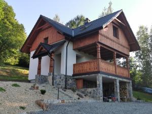 DOMEK POD CZEREMCHĄ, jacuzzi