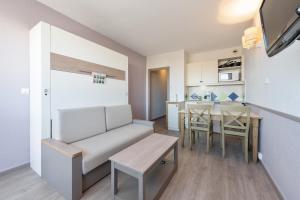 Appart'hotels Residence Pierre & Vacances La Rostagne : photos des chambres