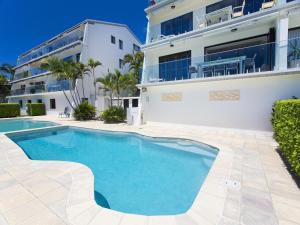 Aqua Linea 3 Noosa Parade 82