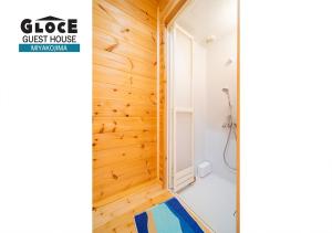 GLOCE 宮古島 LAPSl 与那覇前浜ビーチまで徒歩5分宮古島の自然と犬に癒されるオーナー同居型ゲストハウス