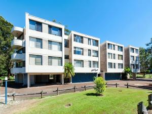 Mistral Court Unit 16 17 Mistral Close