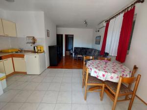 Apartments Franjo 